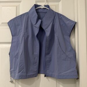 Halara Women's Large Pale Blue Cropped Vest